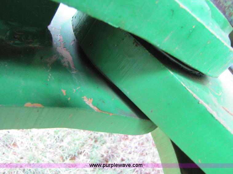 image for item A4658 2000 John Deere 9200 4WD tractor