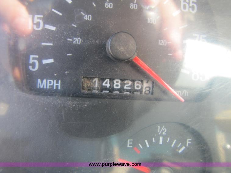 image for item A4660 1997 Ford Louisville feed truck with Roto-mix 600-16 mixer