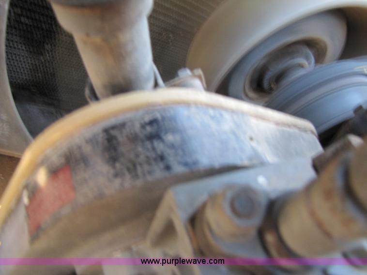 image for item A4660 1997 Ford Louisville feed truck with Roto-mix 600-16 mixer