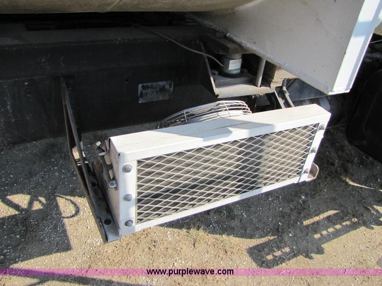 image for item A4660 1997 Ford Louisville feed truck with Roto-mix 600-16 mixer