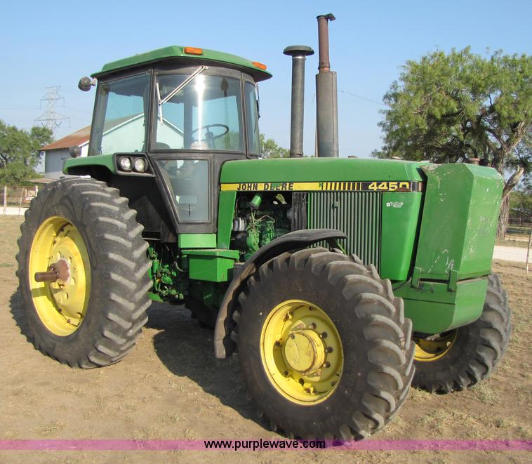 image for item A4666 1988 John Deere 4450 MFWD tractor