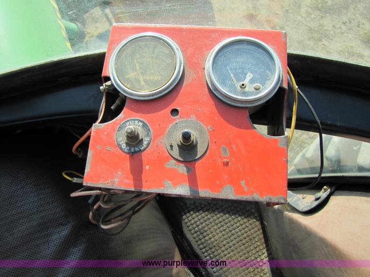 image for item A4666 1988 John Deere 4450 MFWD tractor