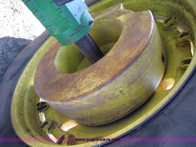 image for item A4666 1988 John Deere 4450 MFWD tractor