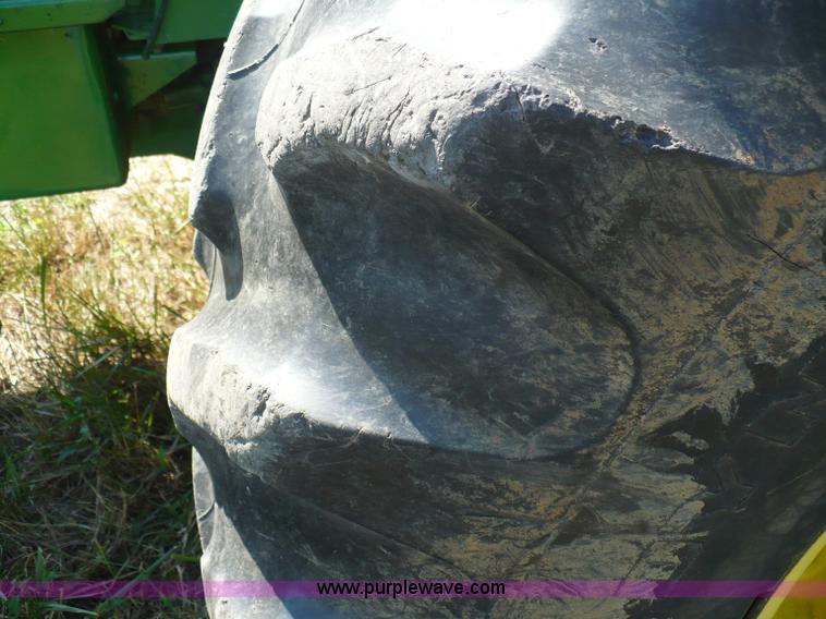 image for item A4852 1977 John Deere 4030 tractor