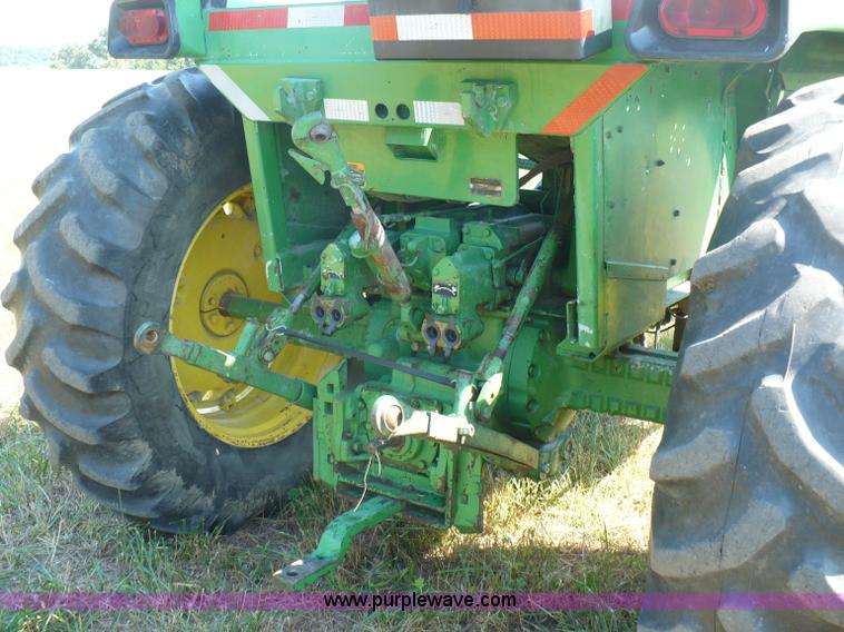 image for item A4852 1977 John Deere 4030 tractor