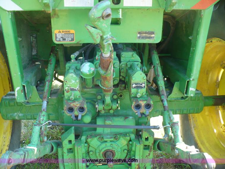 image for item A4852 1977 John Deere 4030 tractor
