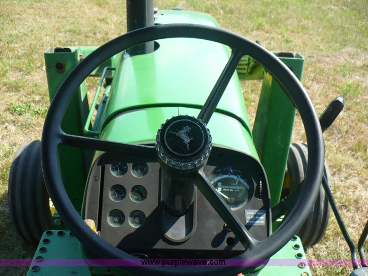 image for item A4852 1977 John Deere 4030 tractor