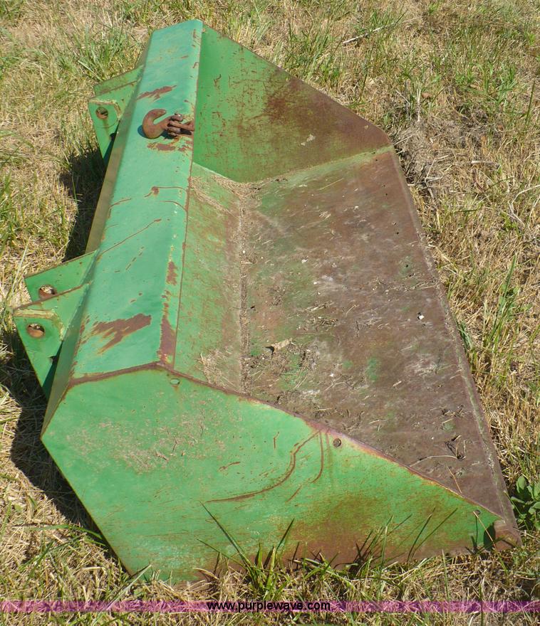 image for item A4852 1977 John Deere 4030 tractor