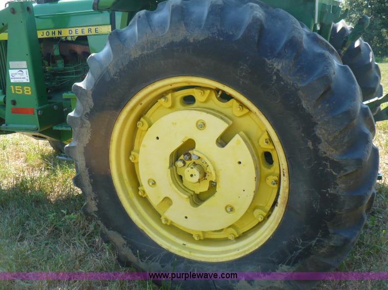 image for item A4852 1977 John Deere 4030 tractor