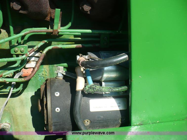 image for item A4852 1977 John Deere 4030 tractor