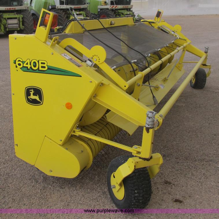 image for item A5225 2009 John Deere 640B windrow pickup head