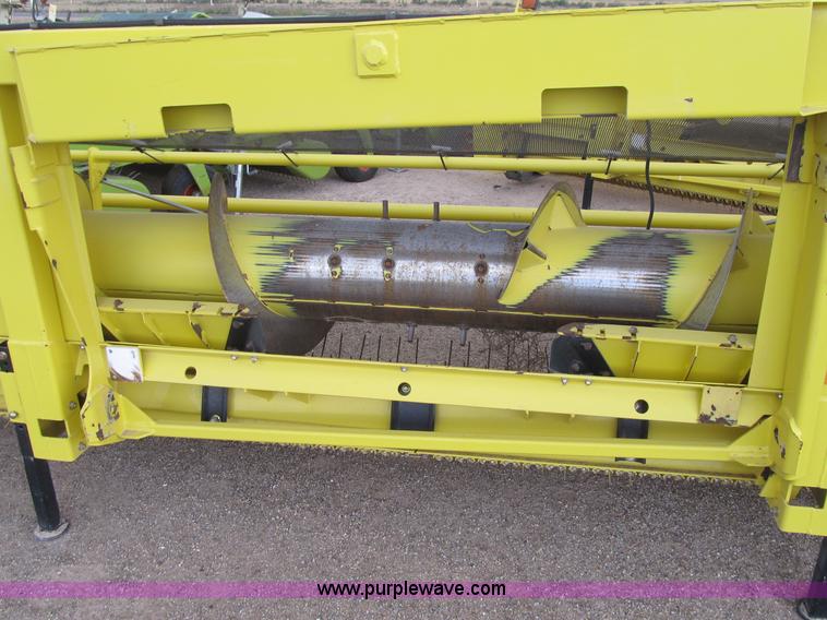 image for item A5225 2009 John Deere 640B windrow pickup head