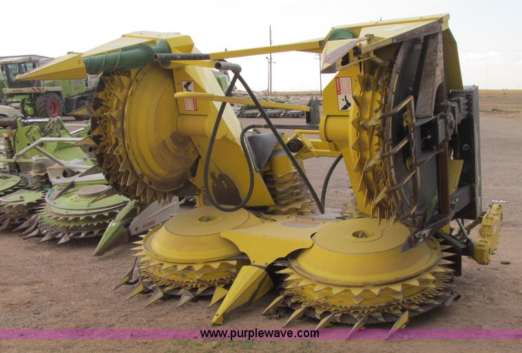 image for item A5227 2009 John Deere 678 rotary forage header