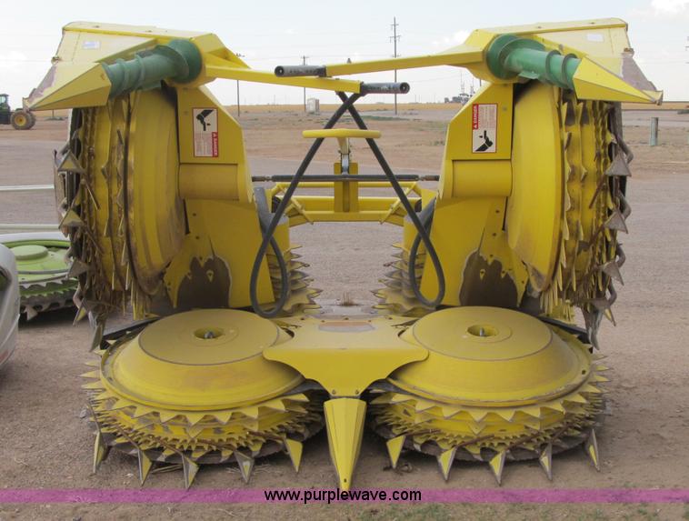 image for item A5227 2009 John Deere 678 rotary forage header