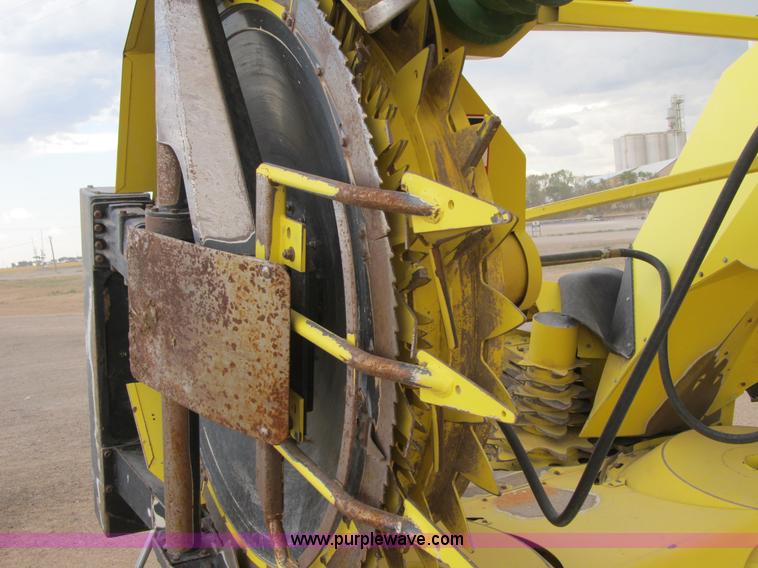 image for item A5227 2009 John Deere 678 rotary forage header