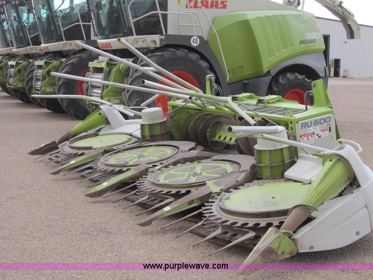 image for item A5228 2003 Claas RU600 rotary forage header