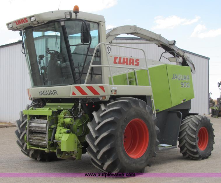 image for item A5229 2003 Claas Jaguar 900 forage harvester