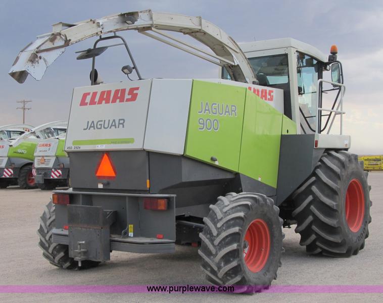 image for item A5229 2003 Claas Jaguar 900 forage harvester