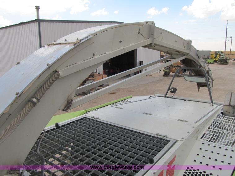 image for item A5229 2003 Claas Jaguar 900 forage harvester