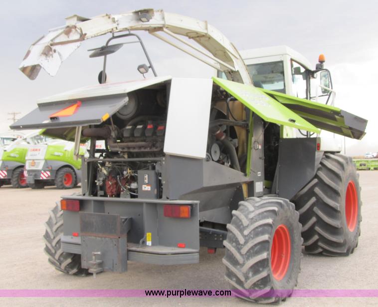 image for item A5229 2003 Claas Jaguar 900 forage harvester