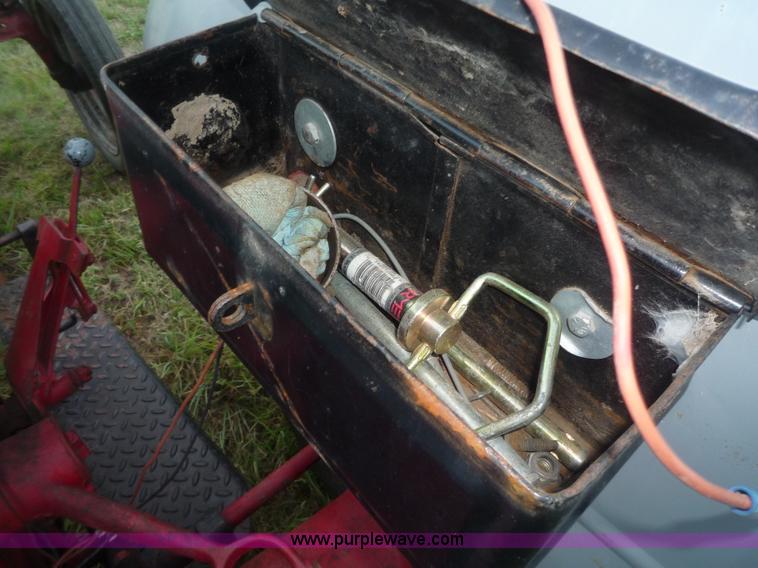 image for item A5324 1946 Ford 2N tractor