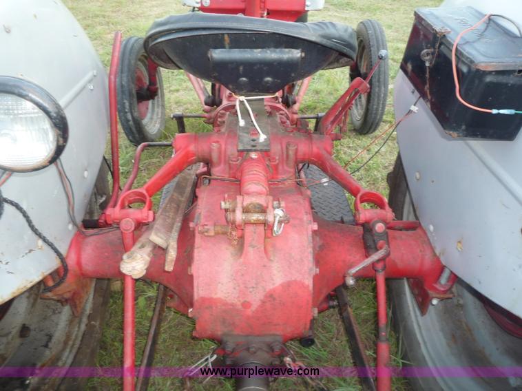 image for item A5324 1946 Ford 2N tractor