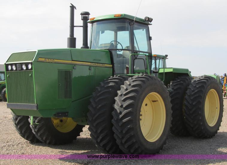 image for item A9675 1996 John Deere 8770 4WD tractor