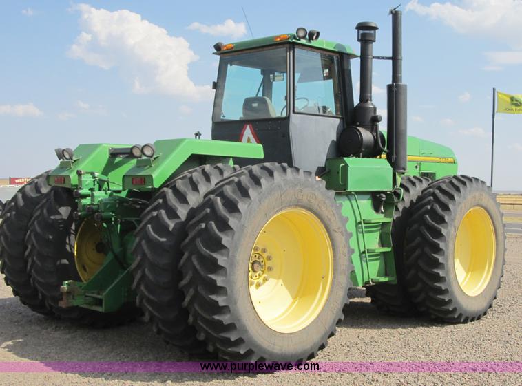 image for item A9675 1996 John Deere 8770 4WD tractor