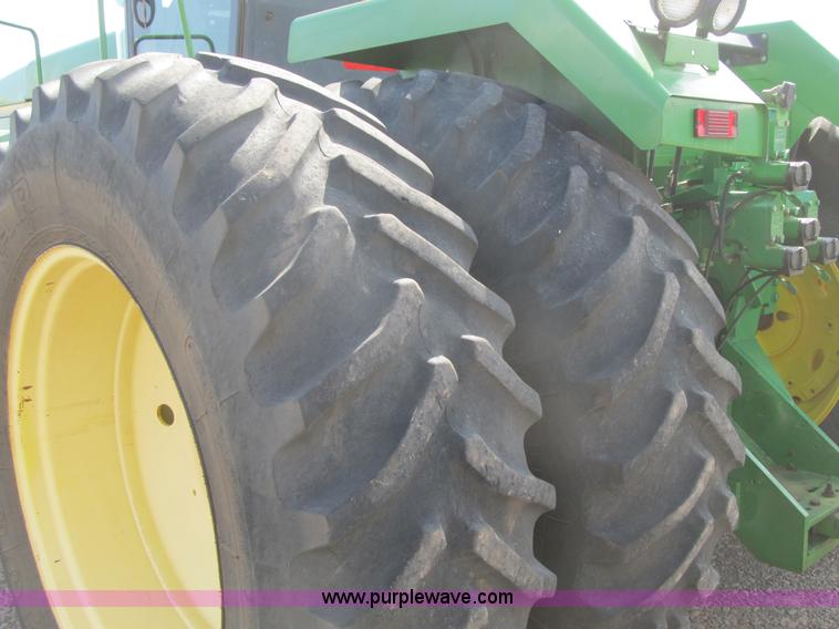 image for item A9675 1996 John Deere 8770 4WD tractor