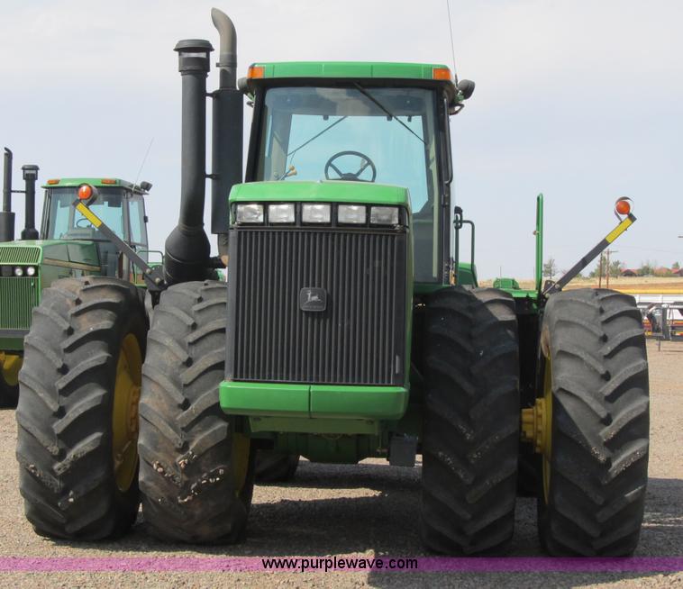 image for item A9676 2001 John Deere 9300 4WD tractor