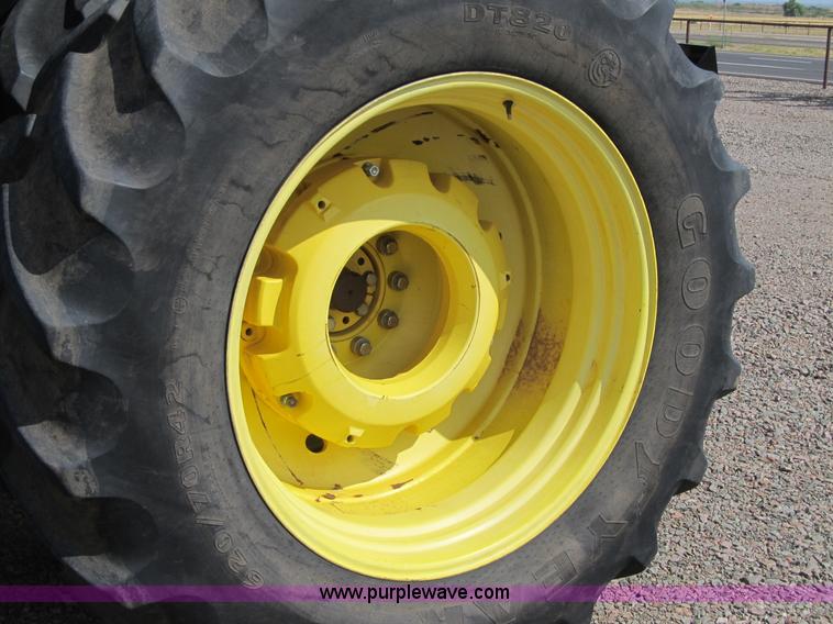 image for item A9676 2001 John Deere 9300 4WD tractor