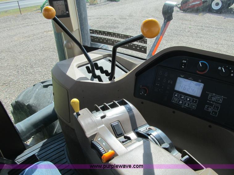 image for item A9676 2001 John Deere 9300 4WD tractor