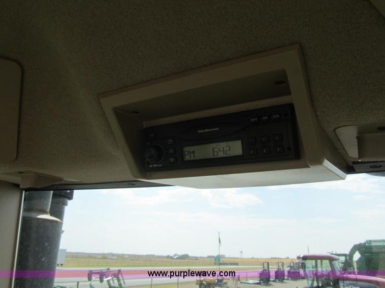 image for item A9676 2001 John Deere 9300 4WD tractor