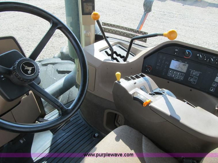 image for item A9676 2001 John Deere 9300 4WD tractor