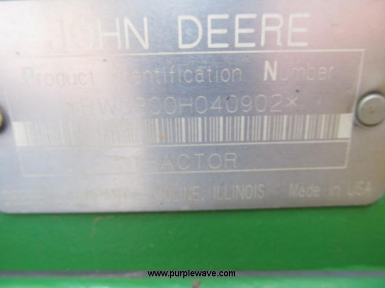 image for item A9676 2001 John Deere 9300 4WD tractor