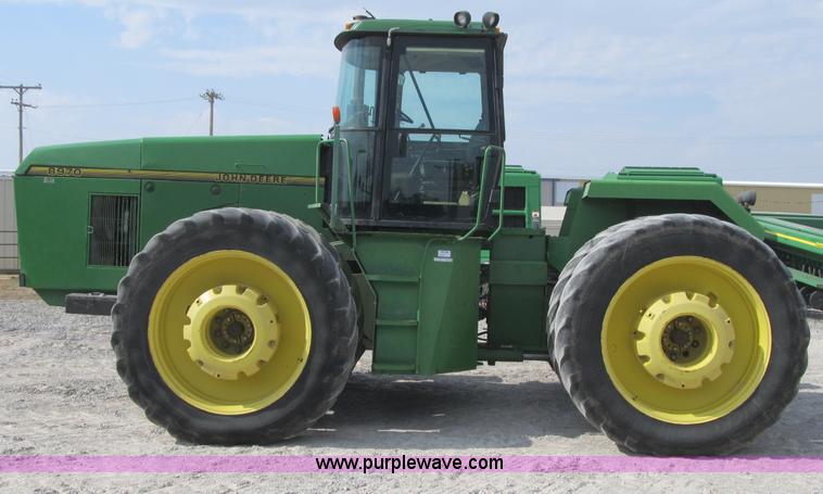 image for item A9677 1993 John Deere 8970 4WD tractor
