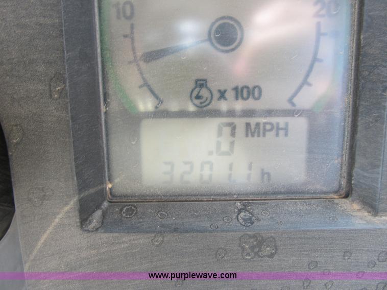 image for item A9677 1993 John Deere 8970 4WD tractor