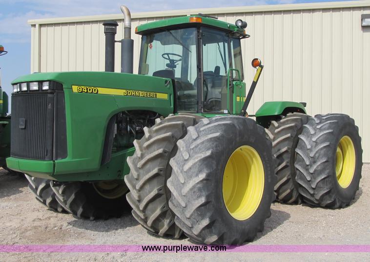 image for item A9678 1999 John Deere 9400 4WD tractor