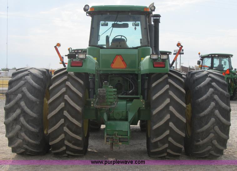 image for item A9678 1999 John Deere 9400 4WD tractor
