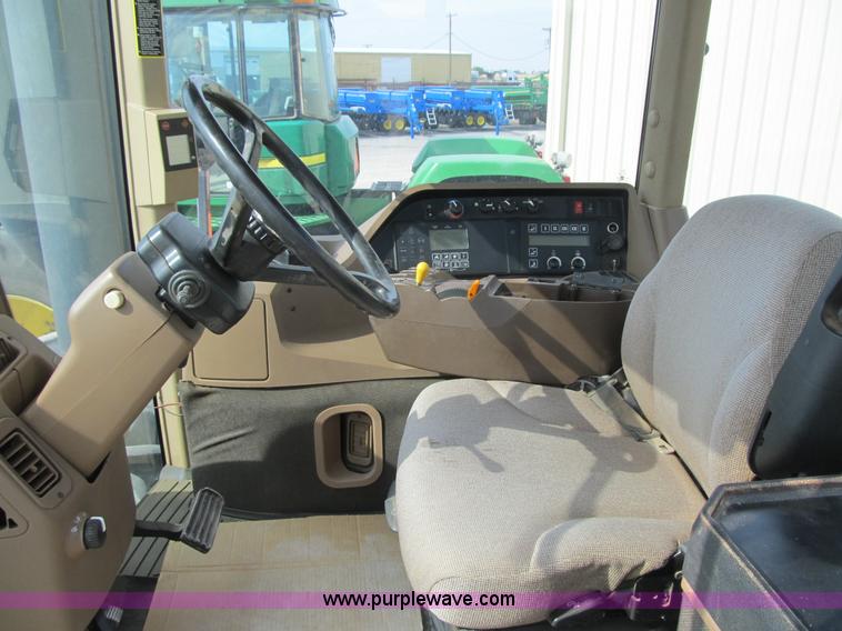 image for item A9678 1999 John Deere 9400 4WD tractor