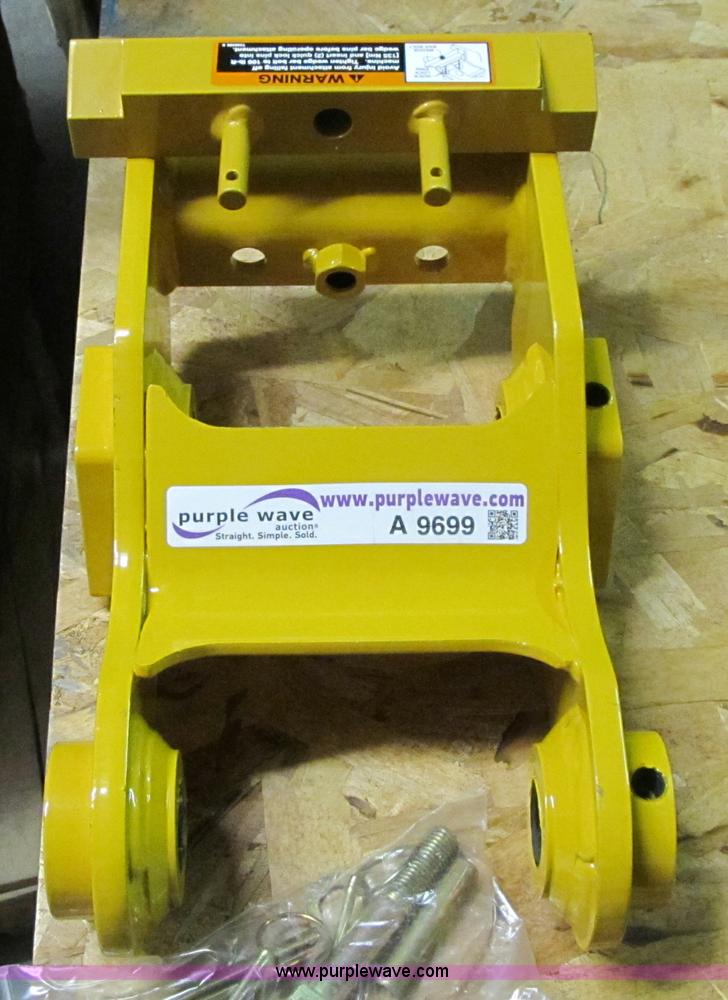 John Deere backhoe quick coupler kit in Amarillo, TX Item A9699 sold