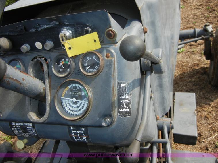 image for item A9973 1977 White 2-70 Field Boss tractor