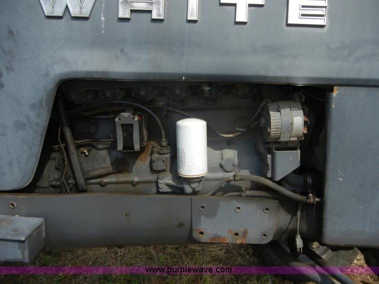 image for item A9973 1977 White 2-70 Field Boss tractor