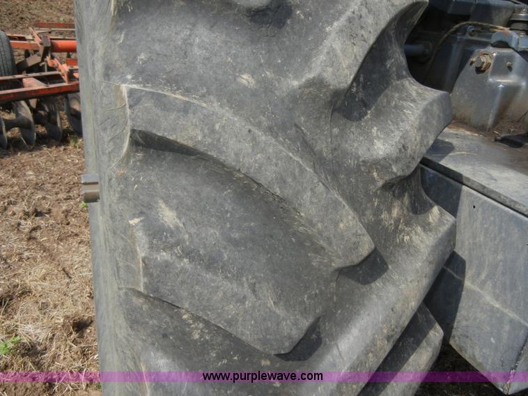 image for item A9973 1977 White 2-70 Field Boss tractor