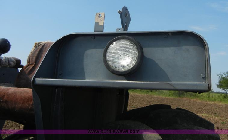 image for item A9973 1977 White 2-70 Field Boss tractor