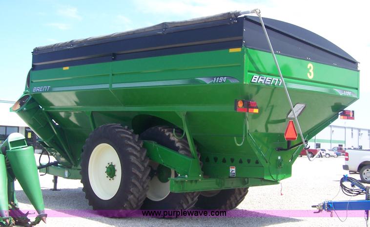 image for item B3529 2009 Brent 1194 grain cart