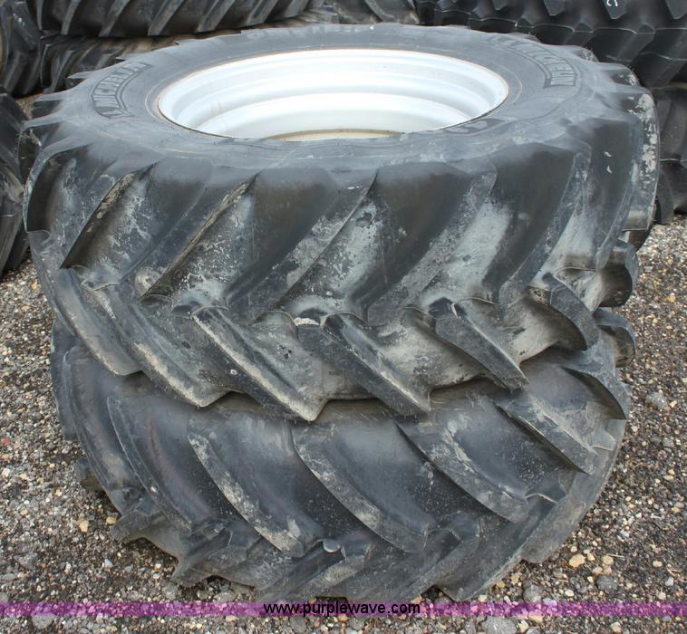 image for item B9832 (2) Michelin 480/70R30 wheels and tires