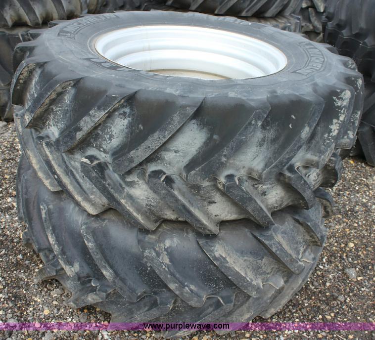 image for item B9832 (2) Michelin 480/70R30 wheels and tires