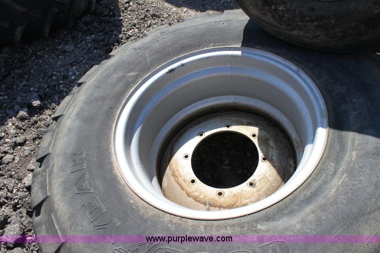 image for item B9844 Assorted wheels and tires