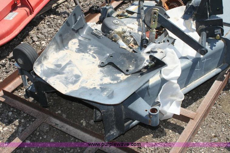 image for item B9869 AGCO SM72A 72" mower deck